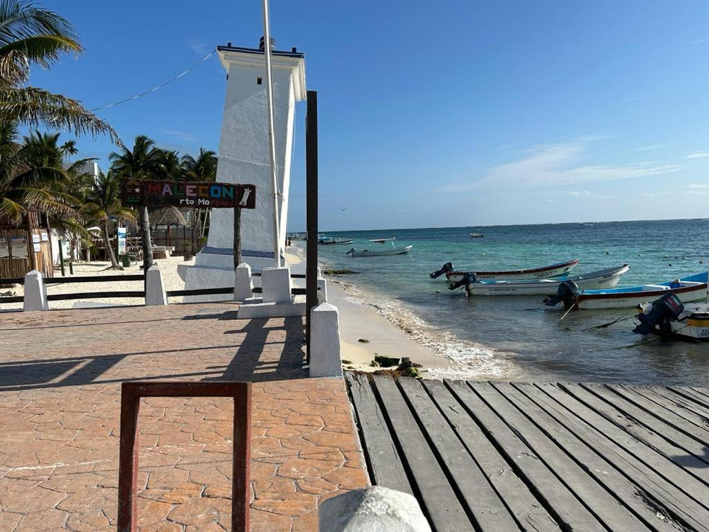 Nana's Puerto Morelos